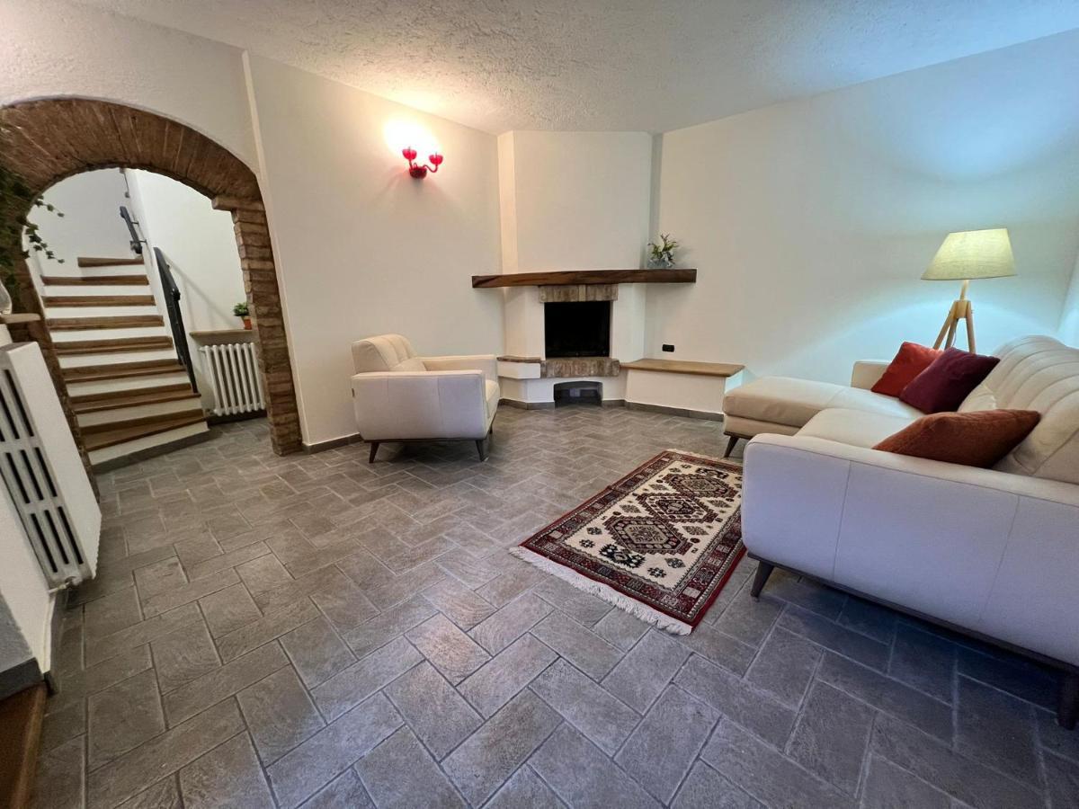 Apartamento Vicoli E Arte Spoleto Exterior foto
