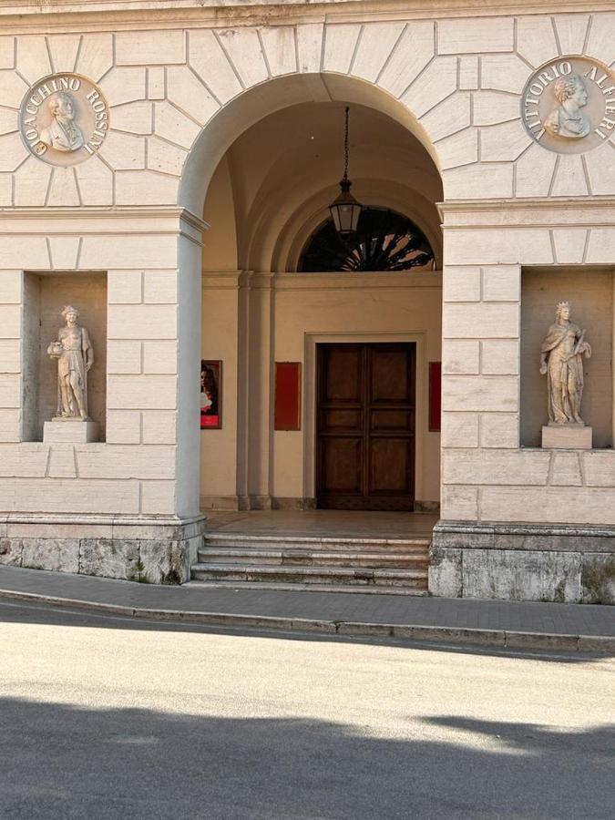 Apartamento Vicoli E Arte Spoleto Exterior foto