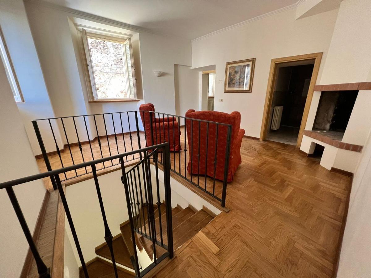 Apartamento Vicoli E Arte Spoleto Exterior foto