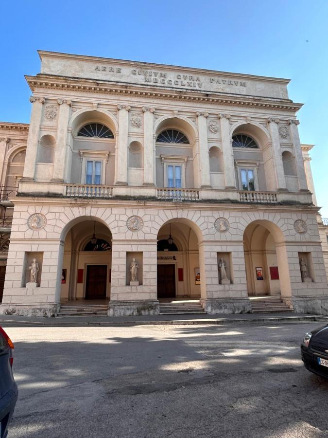 Apartamento Vicoli E Arte Spoleto Exterior foto